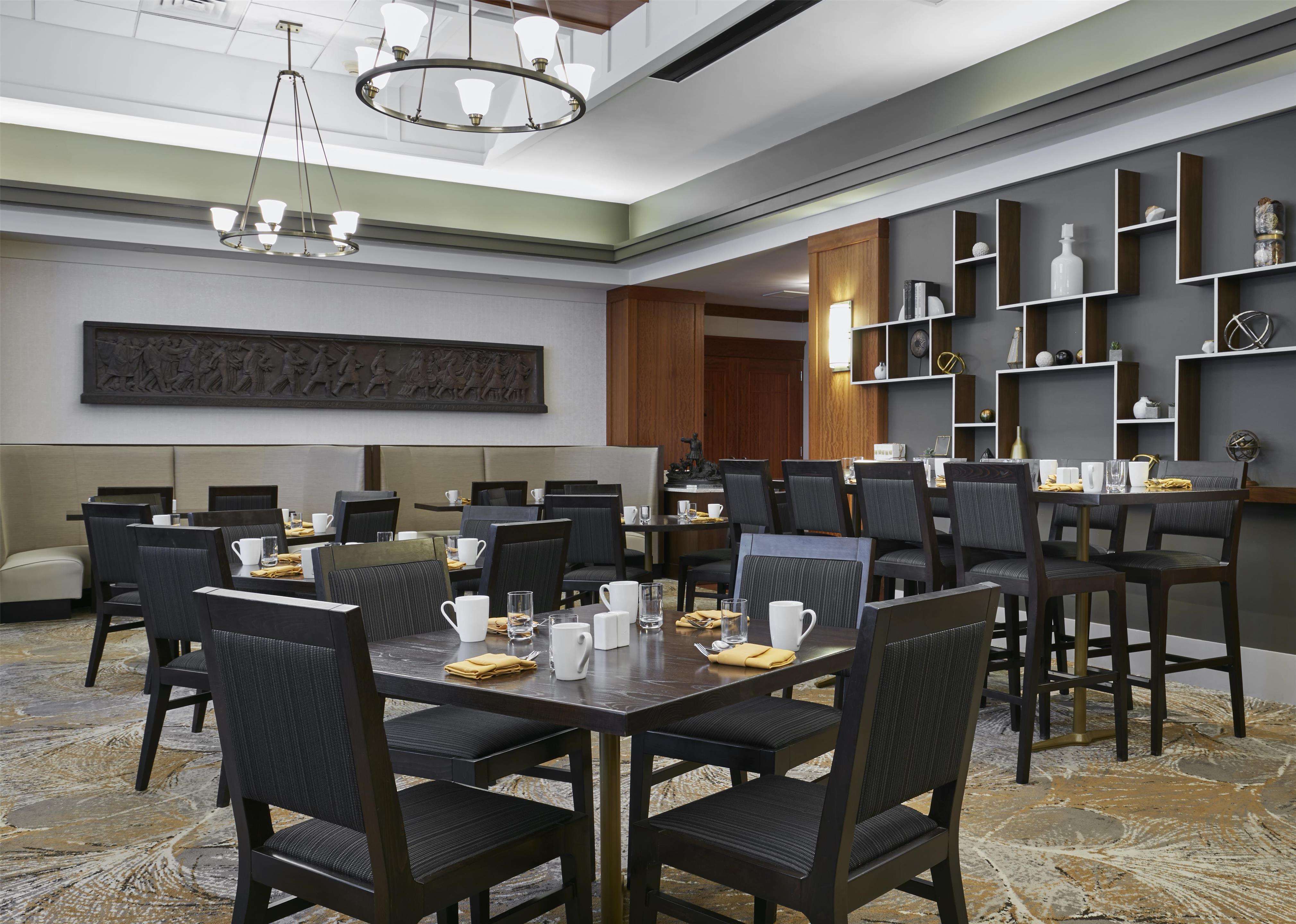 Restaurant | The Inn at Penn, A Hilton Hotel
