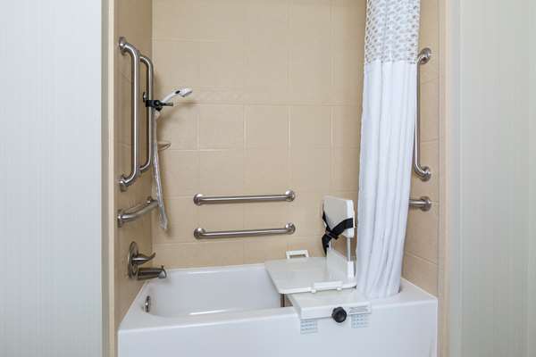  - Hampton Inn & Suites North Wales