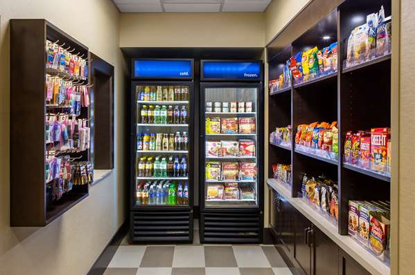 Restaurant - Hampton Inn & Suites North Wales