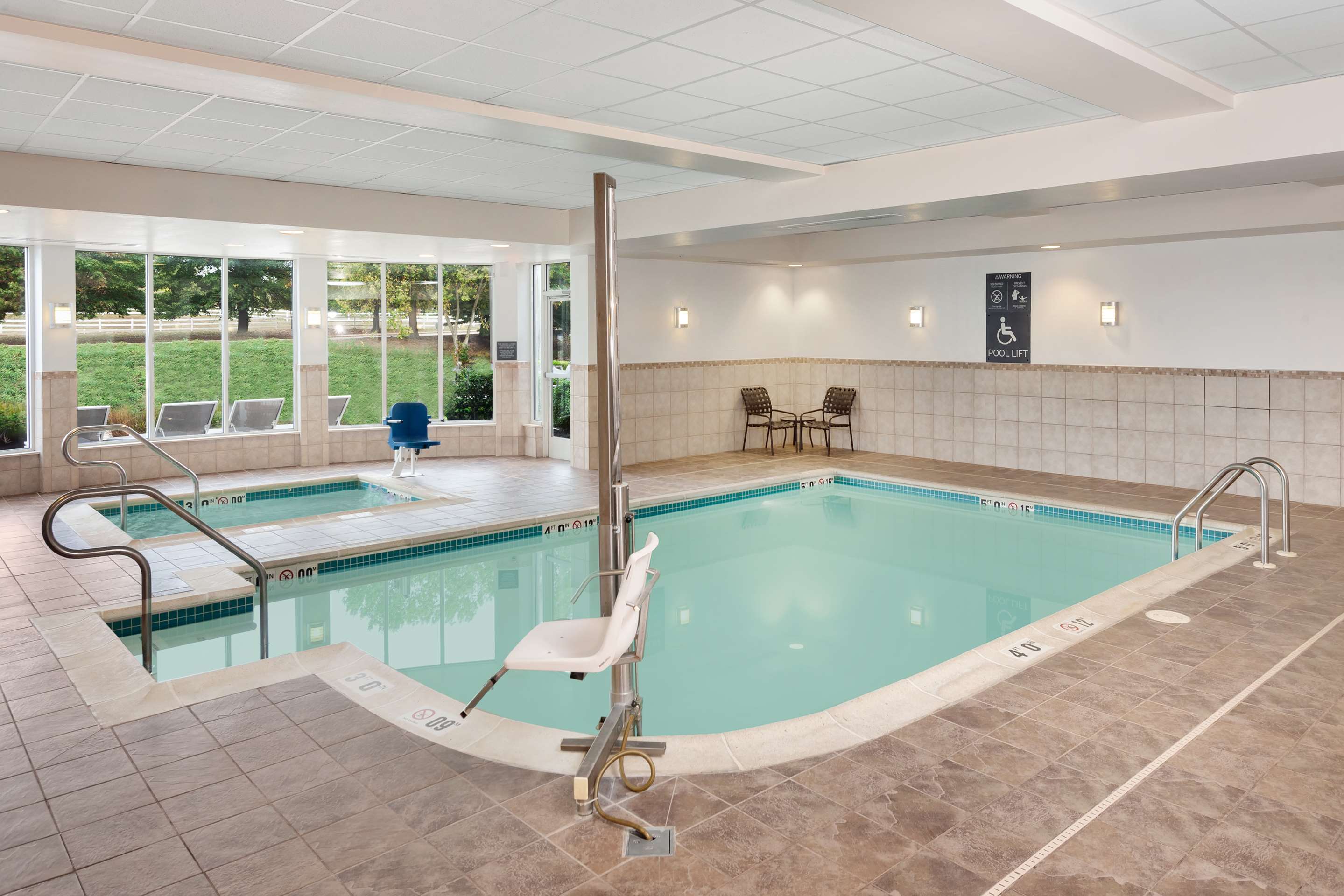 Pool | Hilton Garden Inn Valley Forge/Oaks