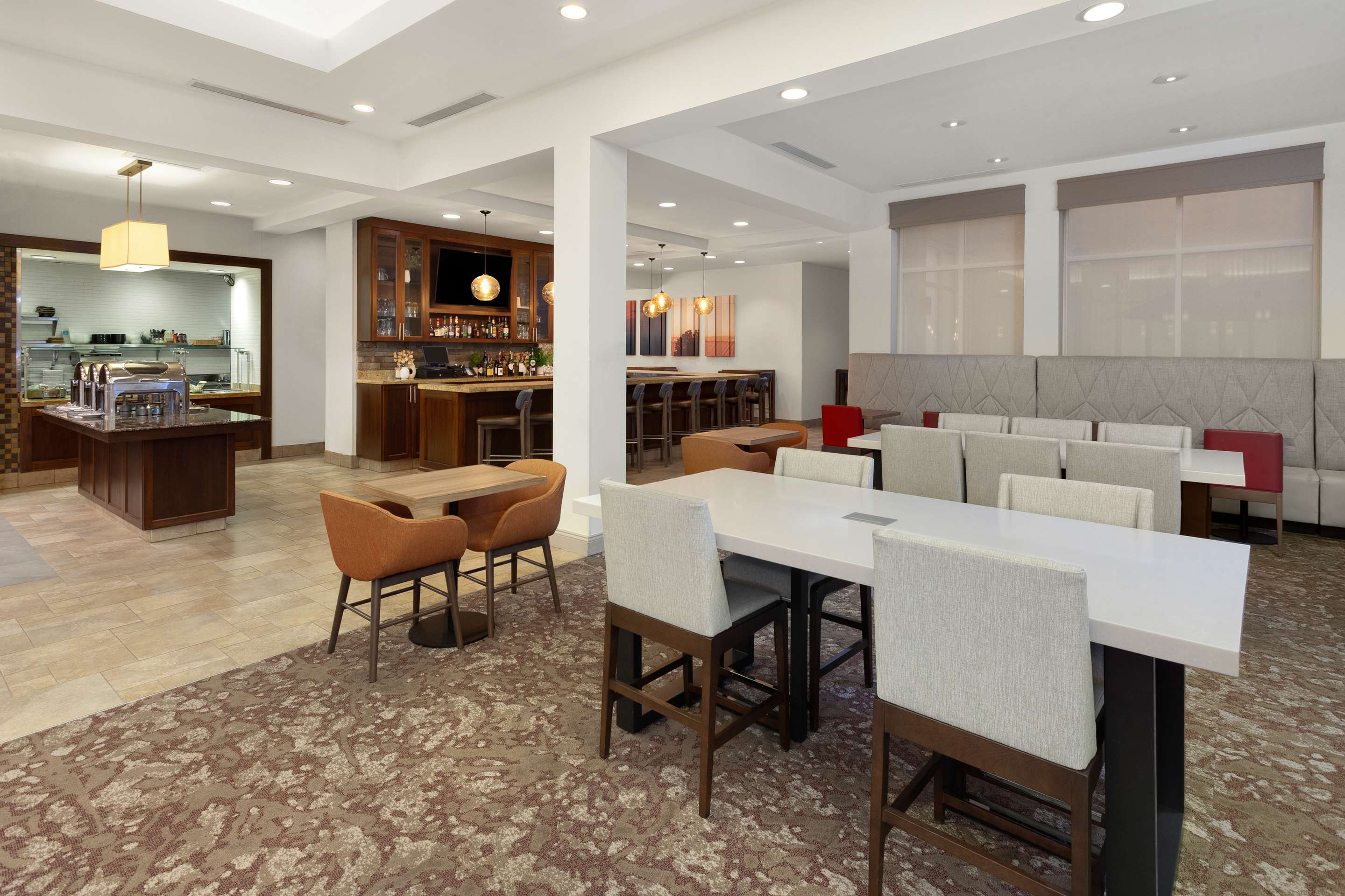 Restaurant | Hilton Garden Inn Valley Forge/Oaks