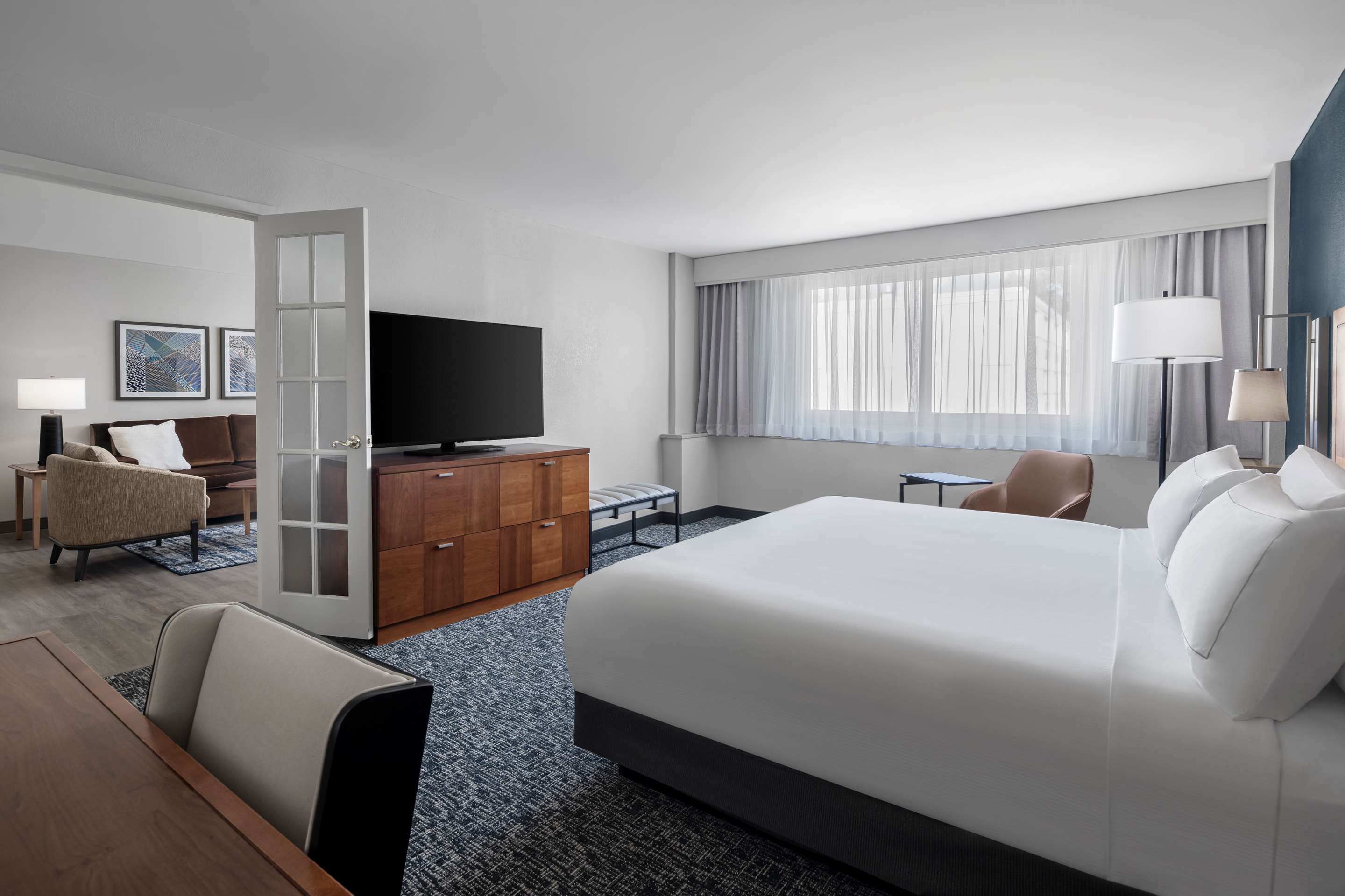 Guest room