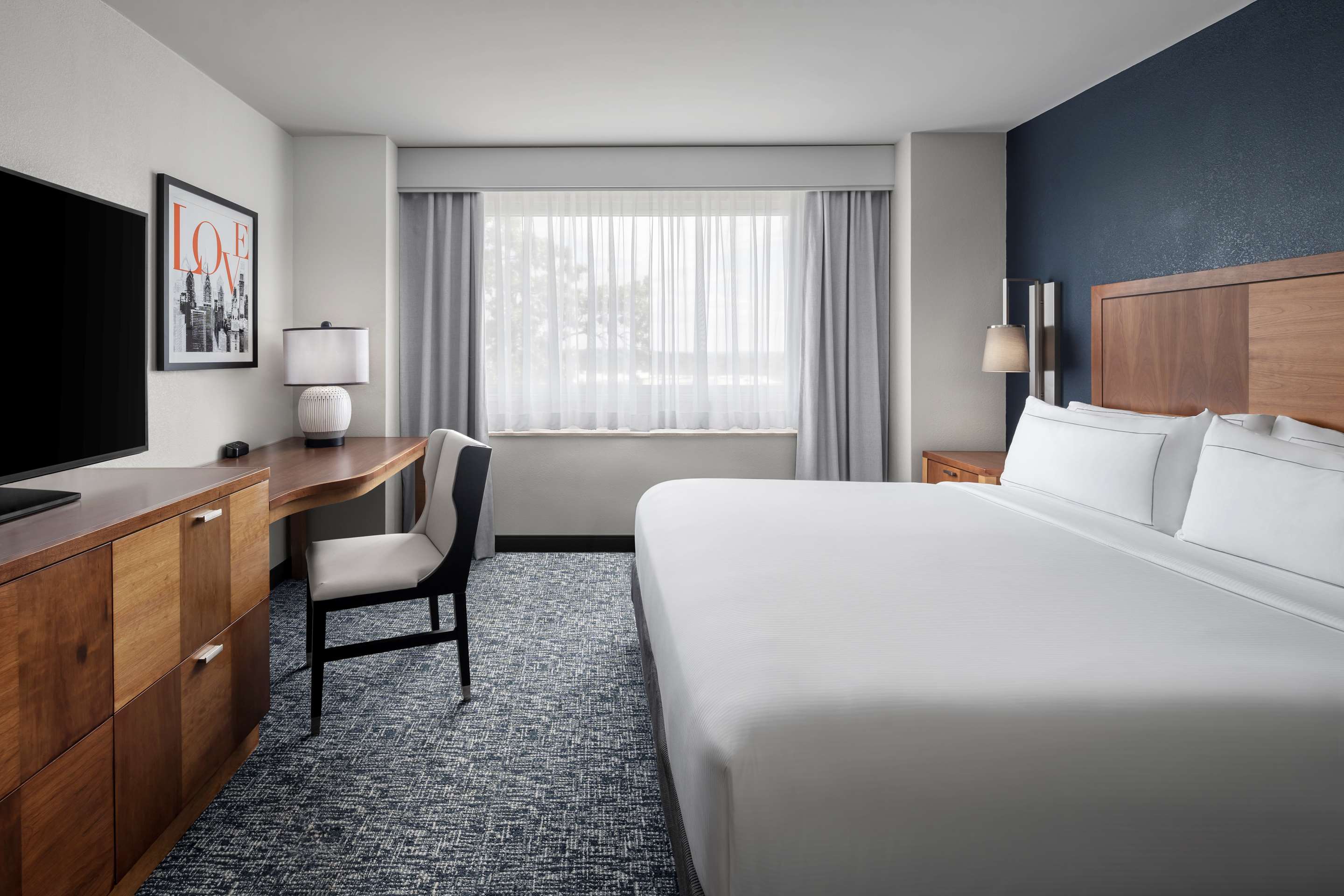 Guest room