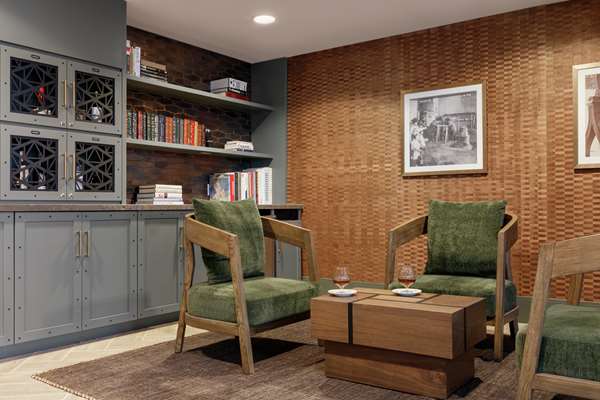 Bar - Embassy Suites Wayne