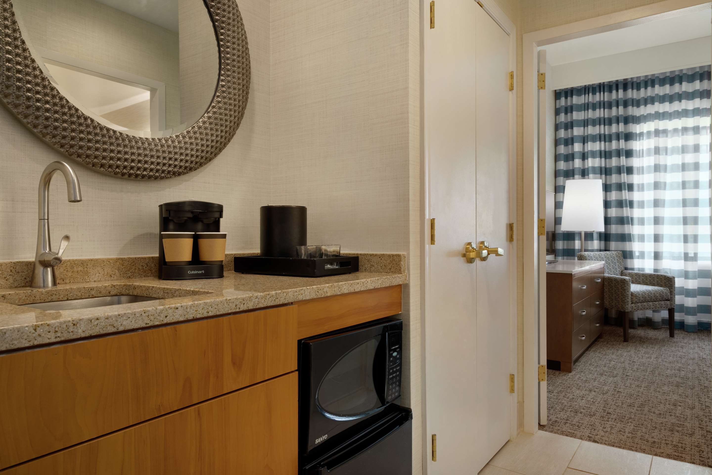Guest room