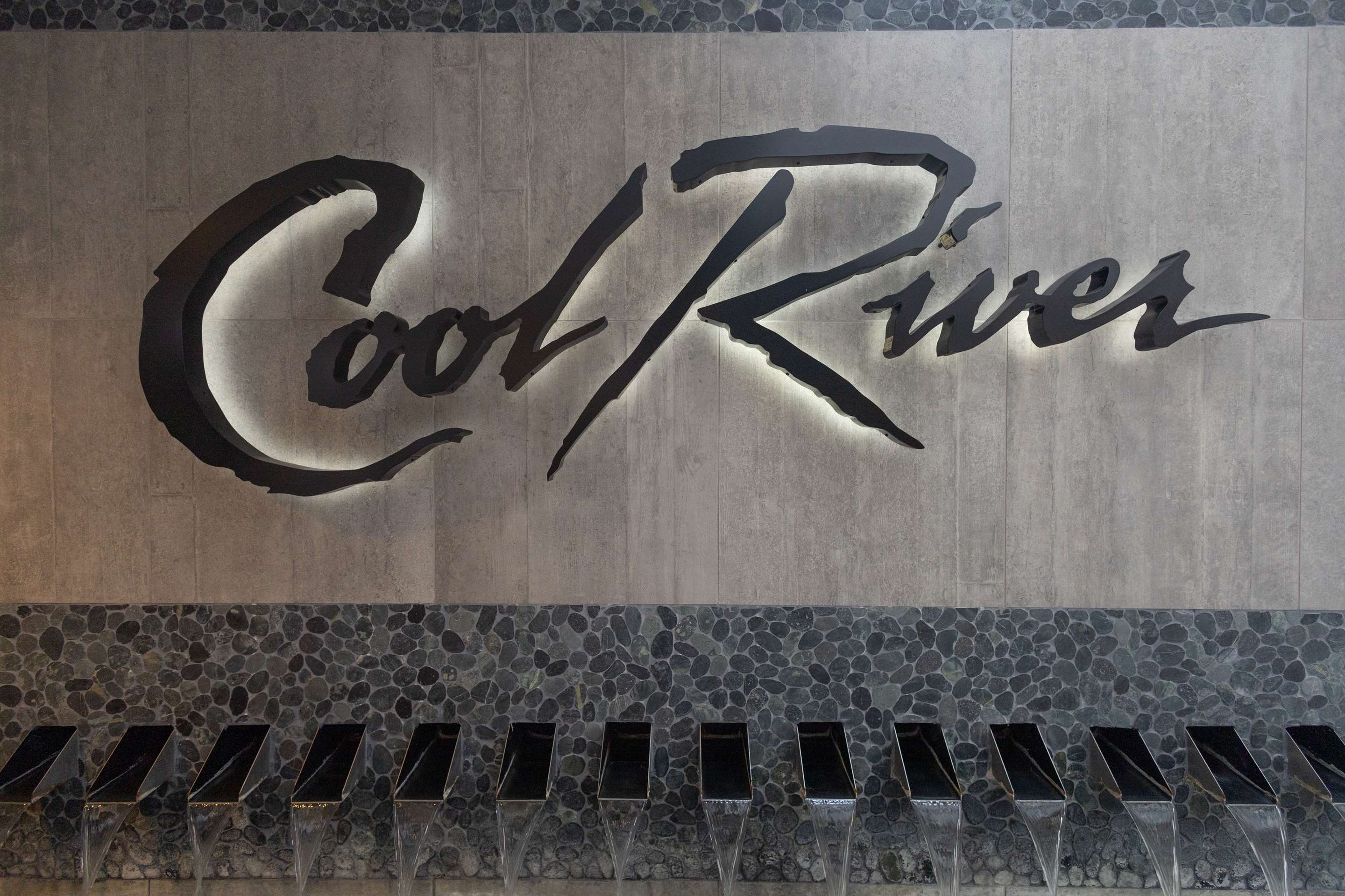 Restaurant | Embassy Suites by Hilton Philadelphia Valley Forge