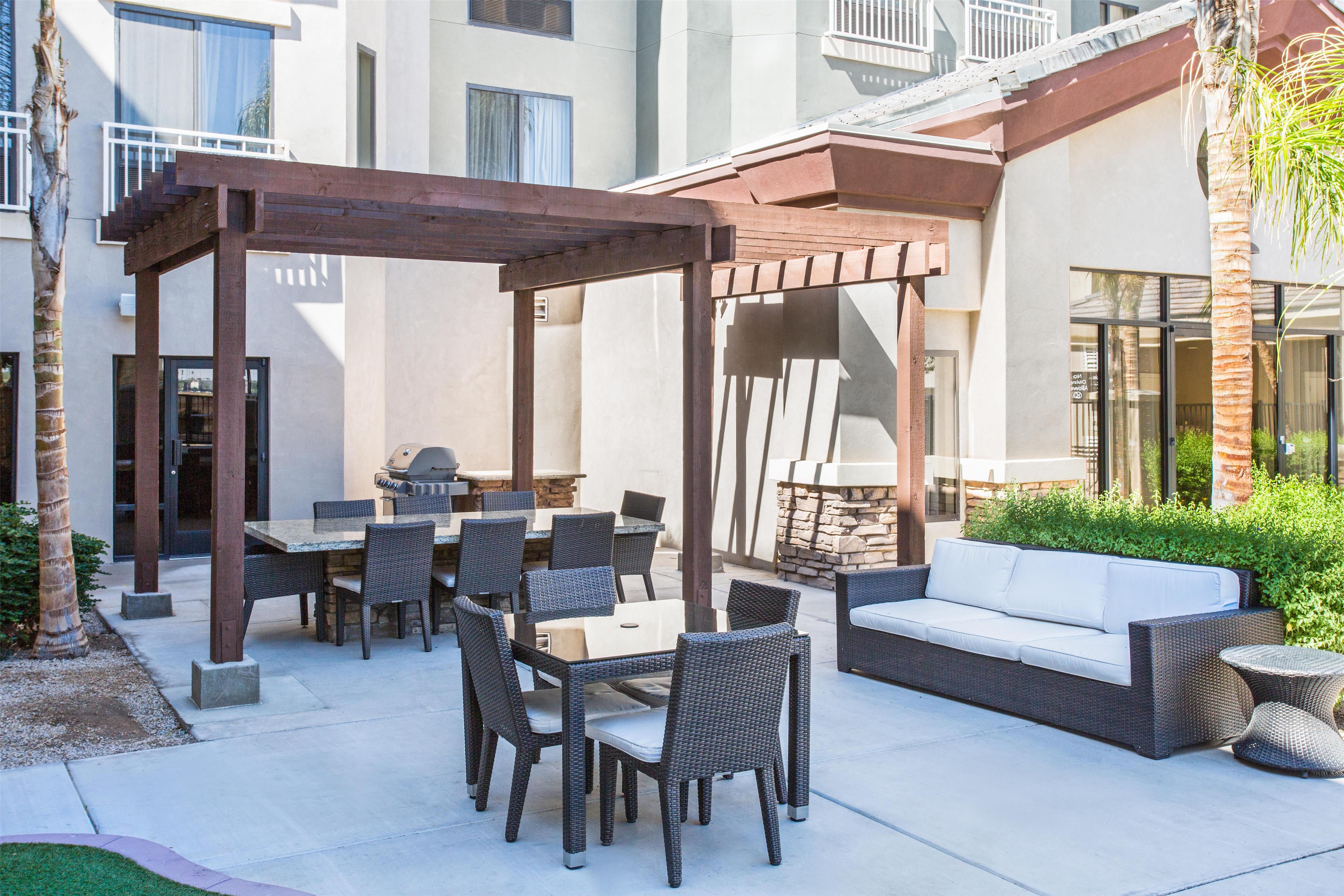 Exterior | Homewood Suites Phoenix Avondale