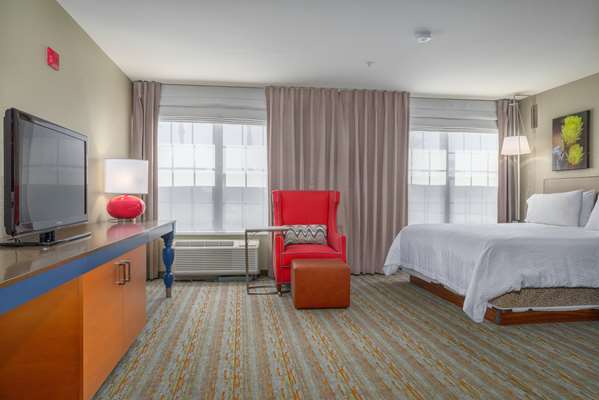  - Hilton Garden Inn Airport Phoenix - I-10, Exit 151