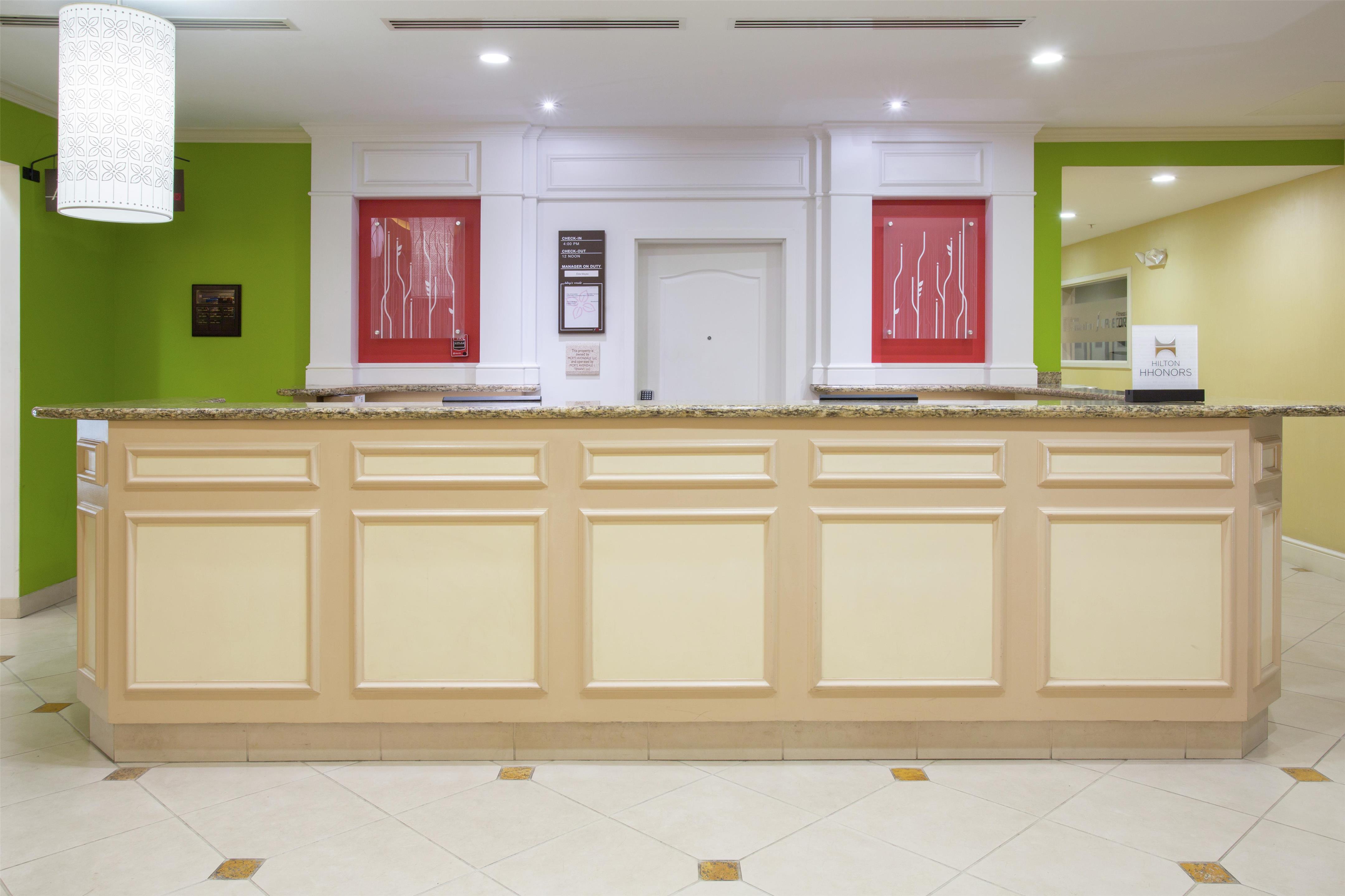 Reception | Hilton Garden Inn Avondale