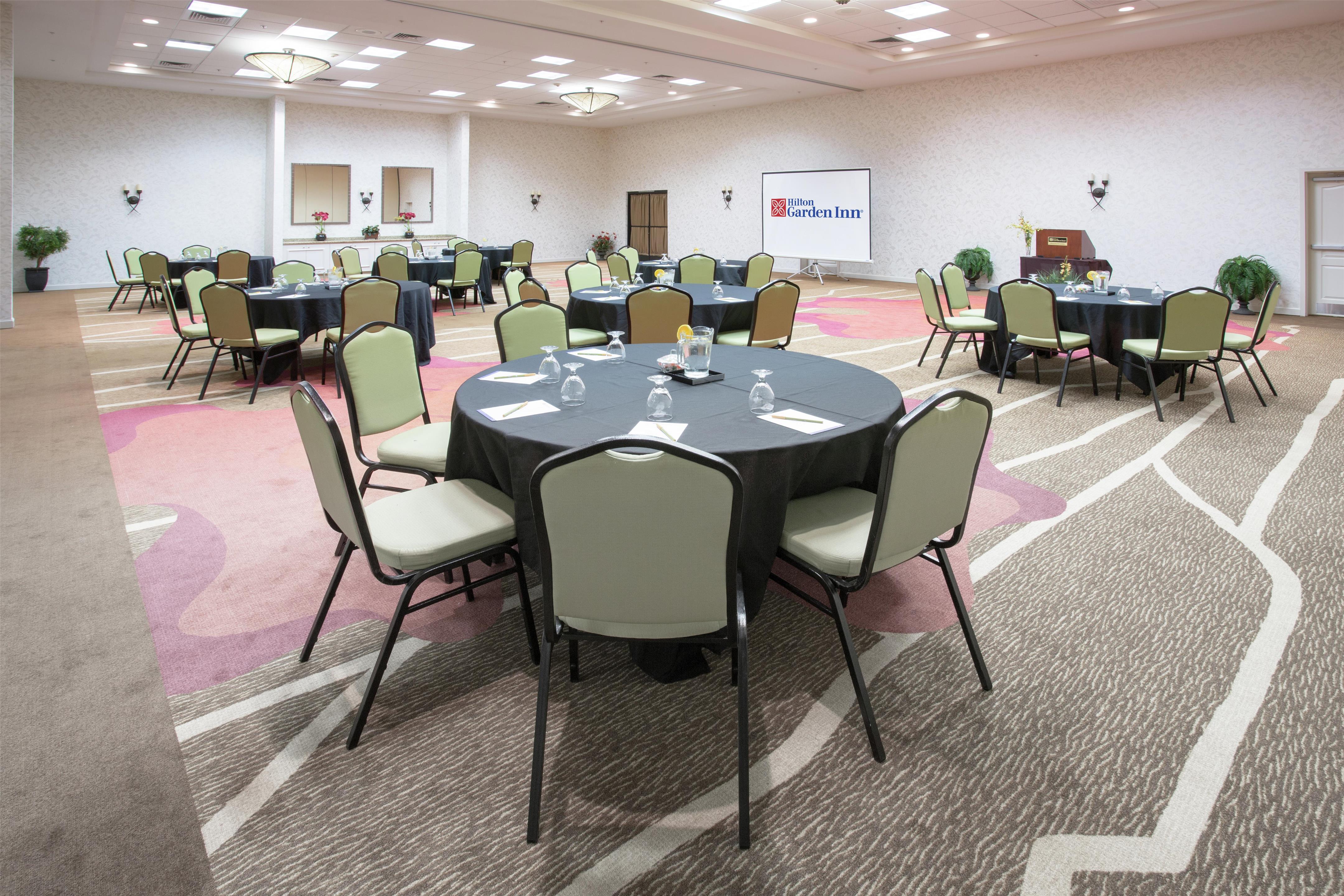 Meeting Room | Hilton Garden Inn Avondale