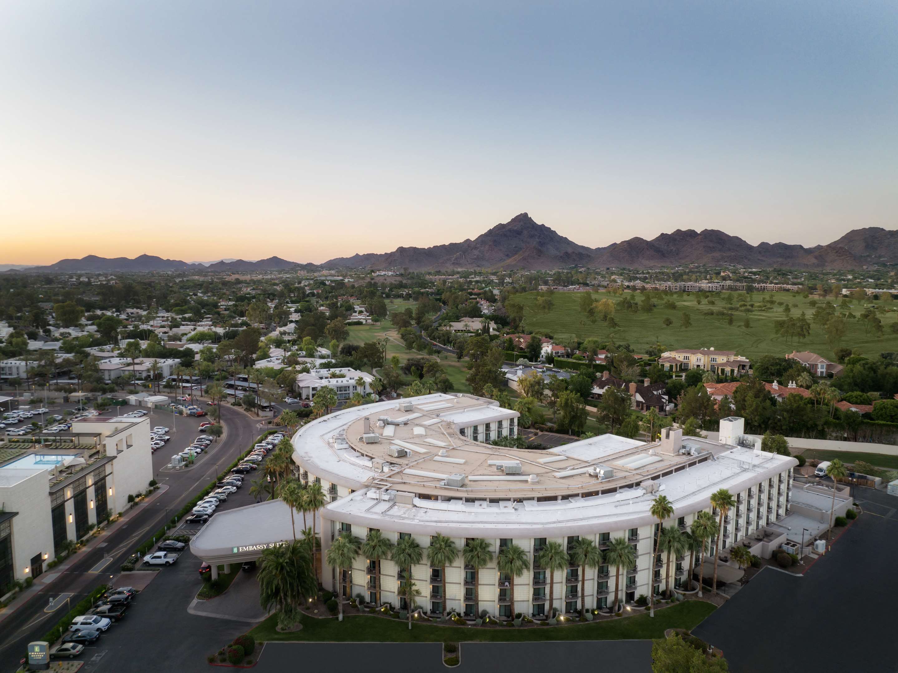 Exterior | Embassy Suites by Hilton Phoenix Biltmore