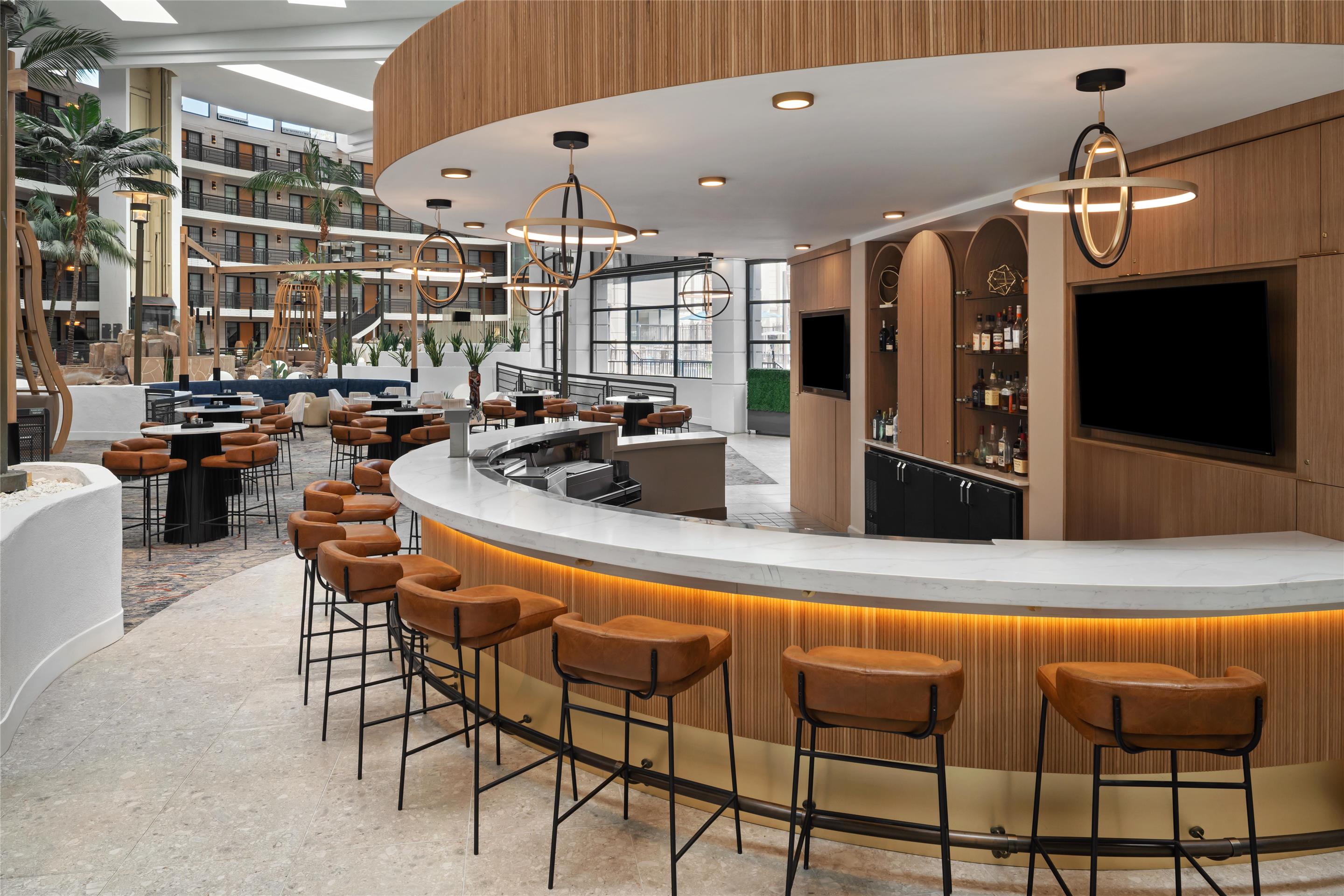 BarLounge | Embassy Suites by Hilton Phoenix Biltmore