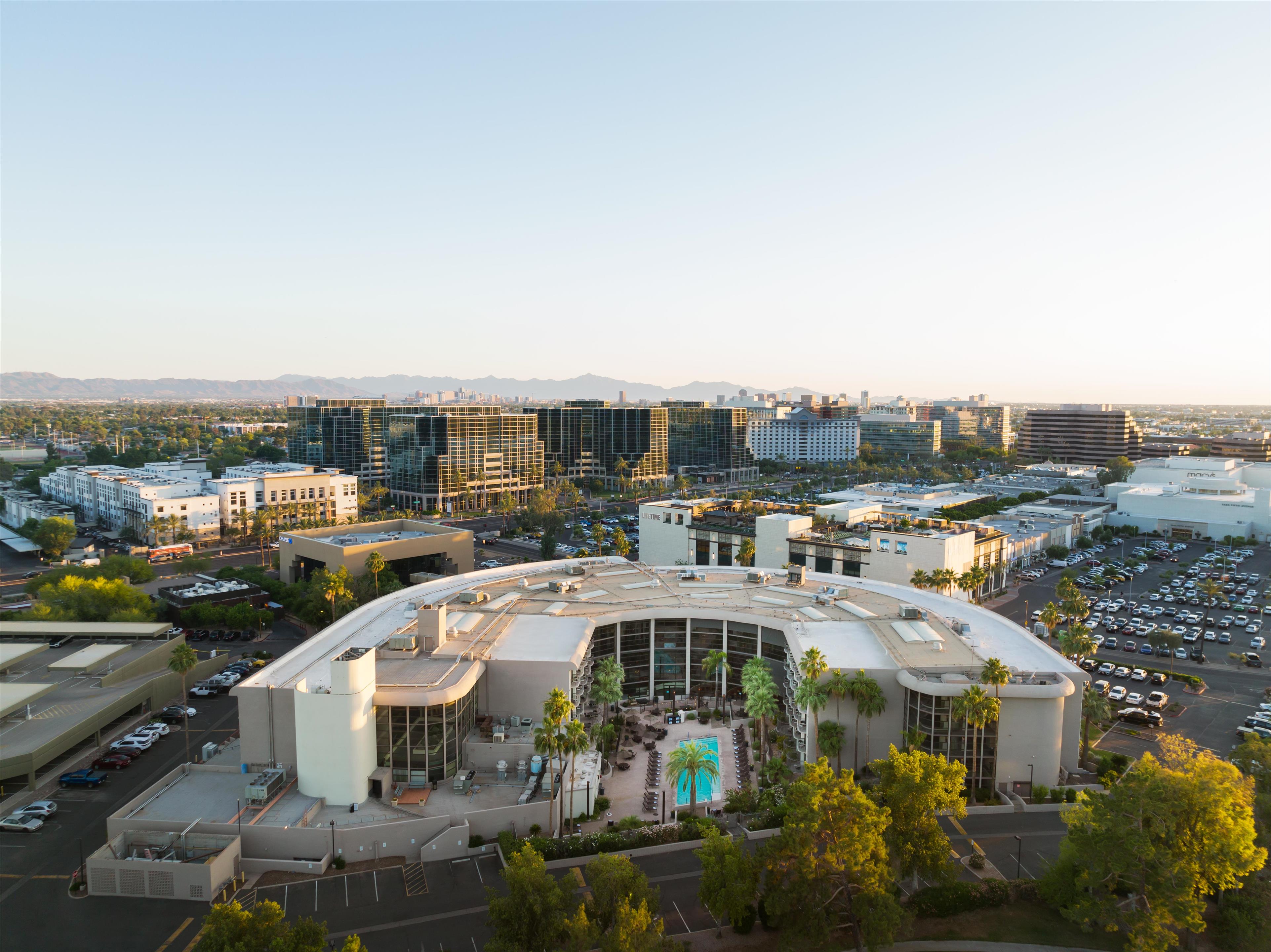 Exterior | Embassy Suites by Hilton Phoenix Biltmore