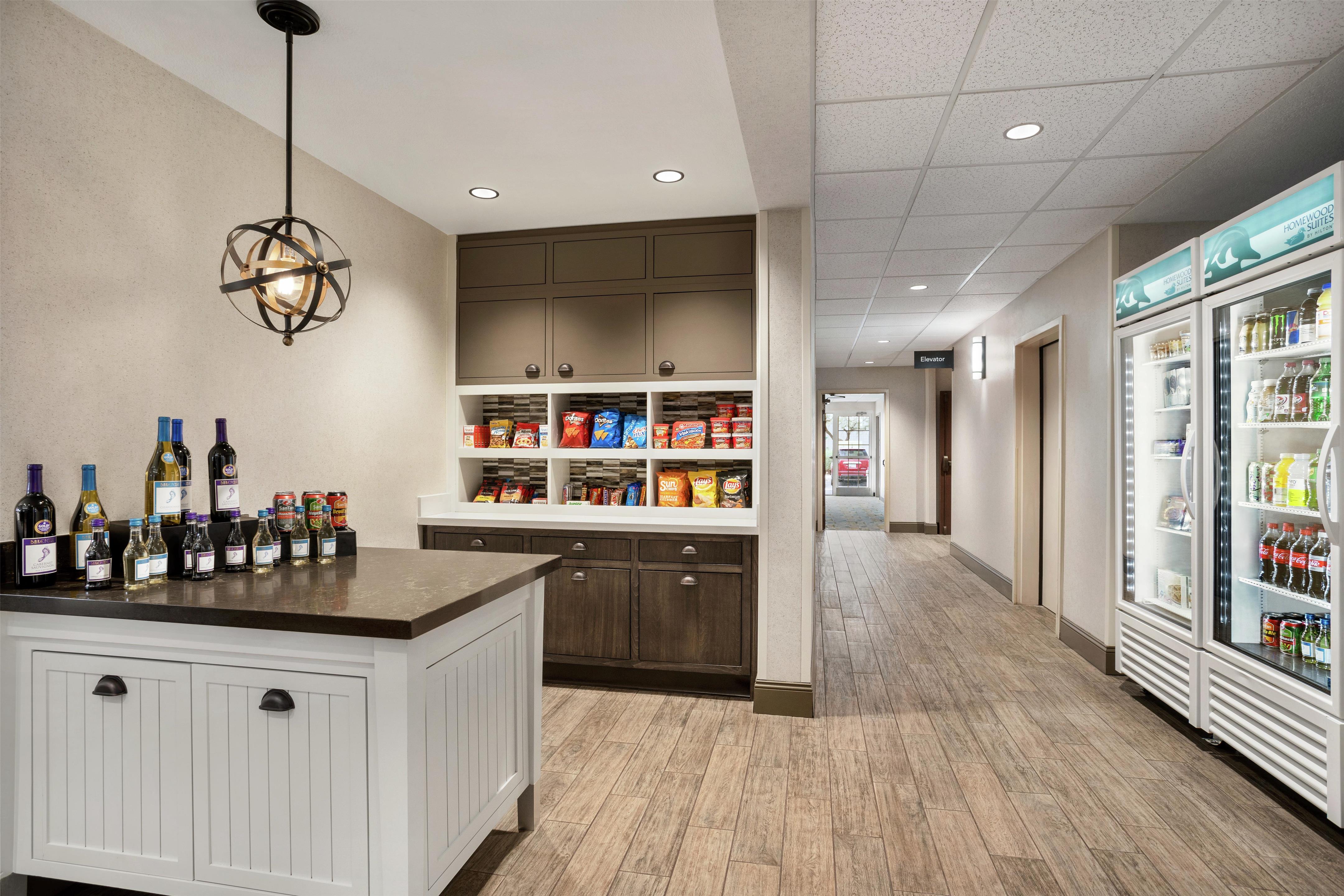 Restaurant | Homewood Suites by Hilton Phoenix/Chandler