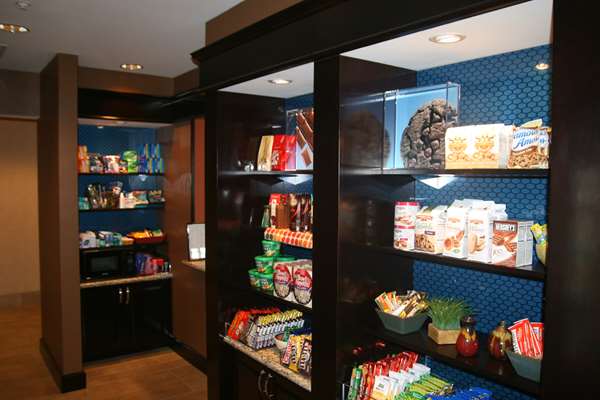 Restaurant - Hampton Inn & Suites Fashion Center Chandler