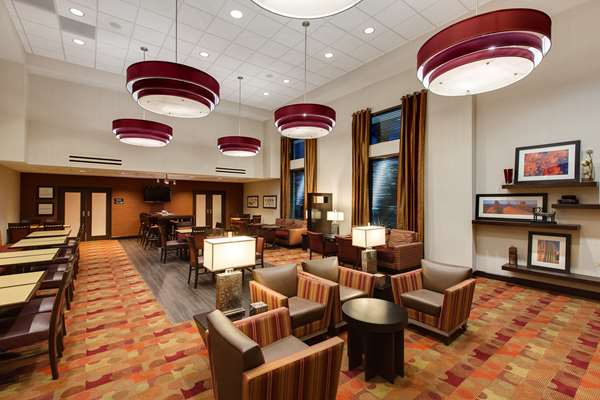  - Hampton Inn & Suites Fashion Center Chandler