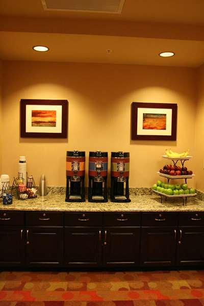  - Hampton Inn & Suites Fashion Center Chandler