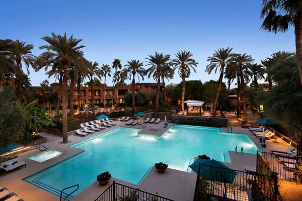 Pool - DoubleTree Resort by Hilton Hotel Scottsdale
