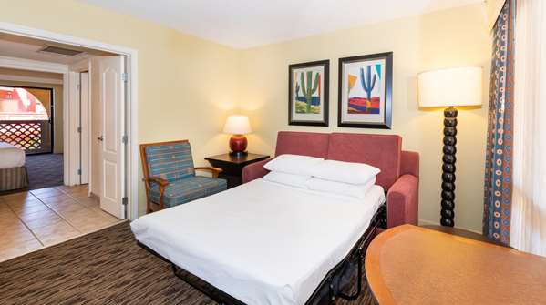  - Hilton Phoenix Resort at the Peak