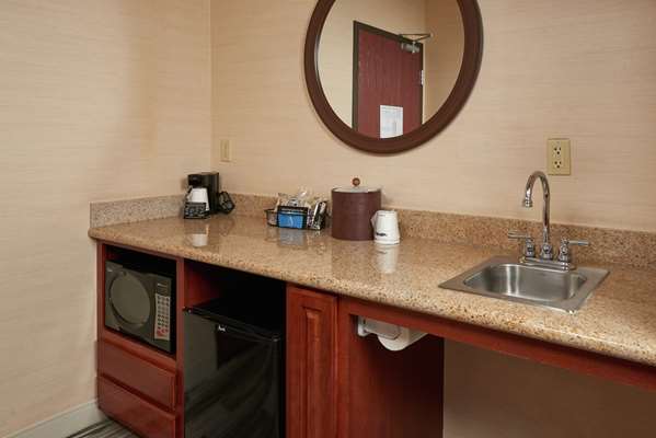  - Hampton Inn & Suites Surprise
