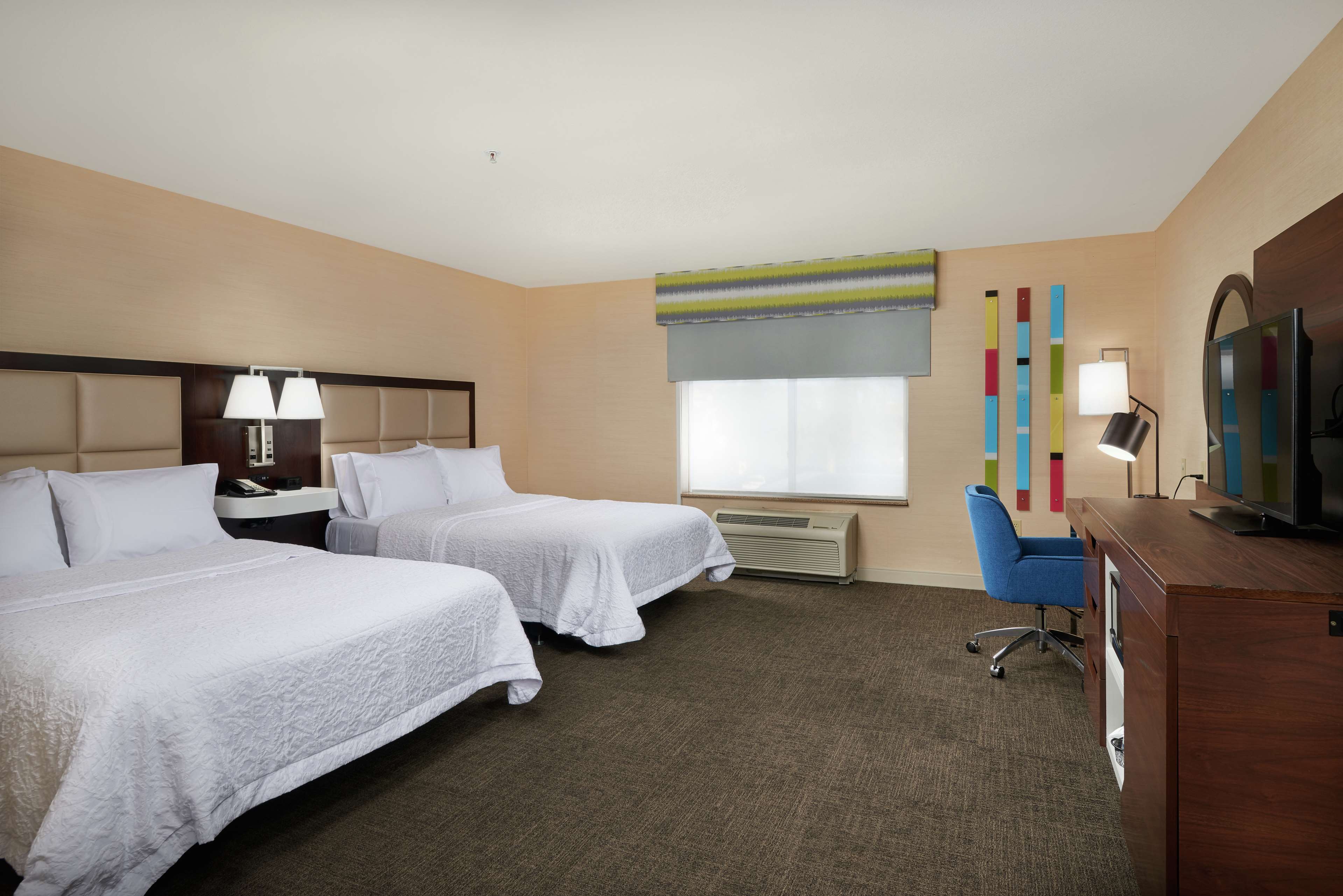 Hampton Inn & Suites by Hilton Phoenix-Surprise Room Type - 2 QNS ACCESSIBLE W TUB NS
