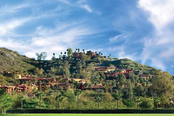 Exterior view - Hilton Phoenix Tapatio Cliffs Resort Phoenix