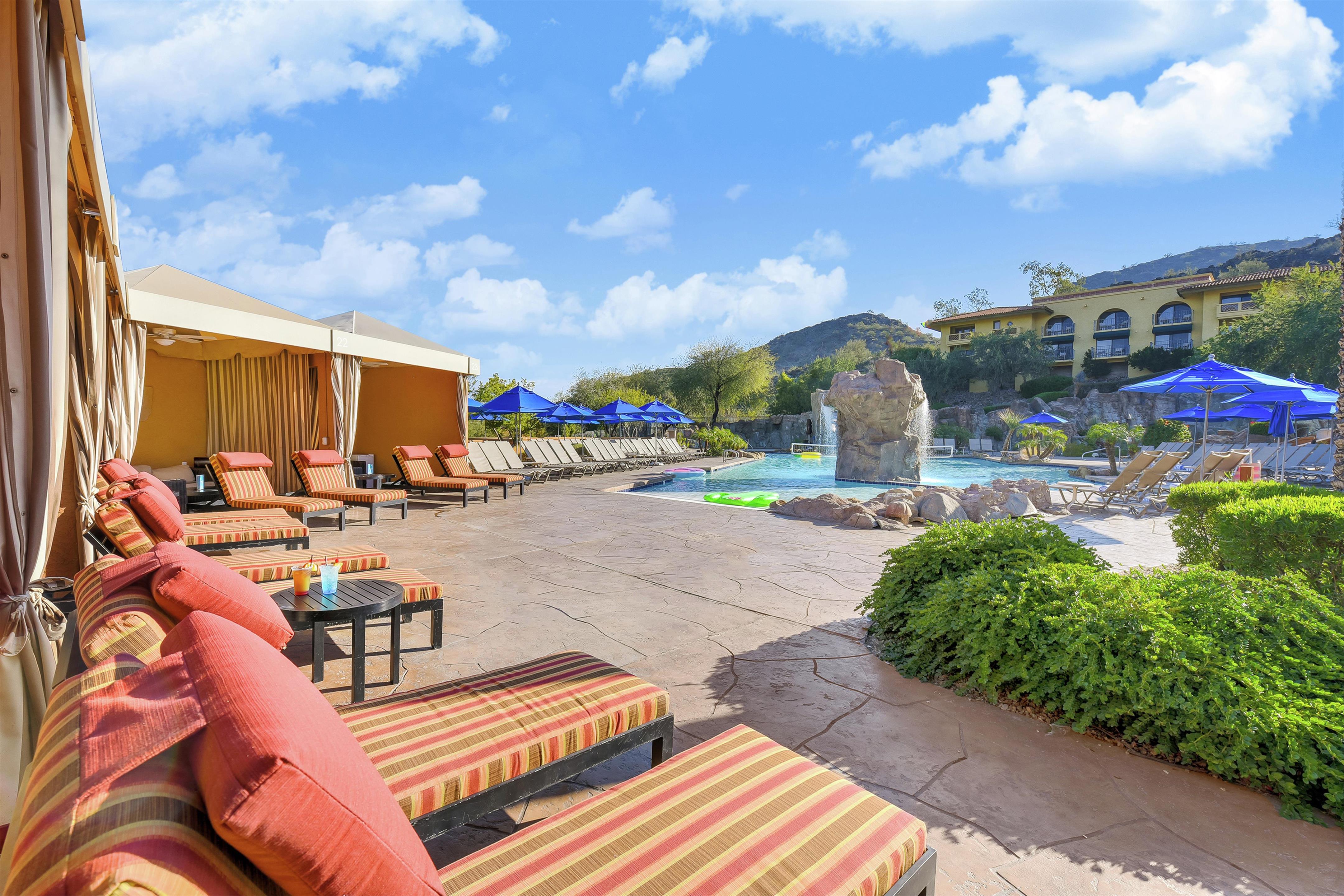 Pool | Hilton Phoenix Tapatio Cliffs Resort