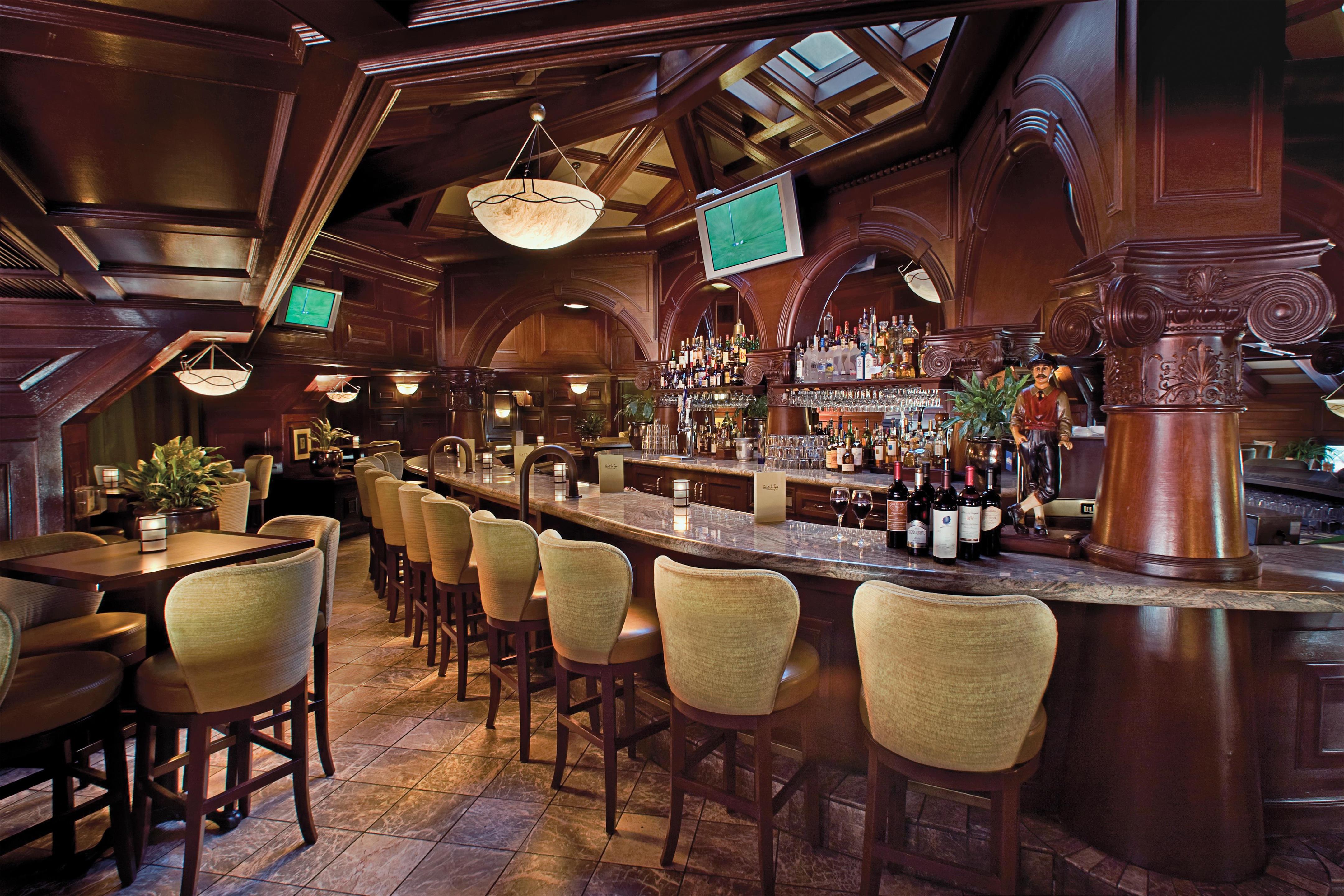 Restaurant | Hilton Phoenix Tapatio Cliffs Resort