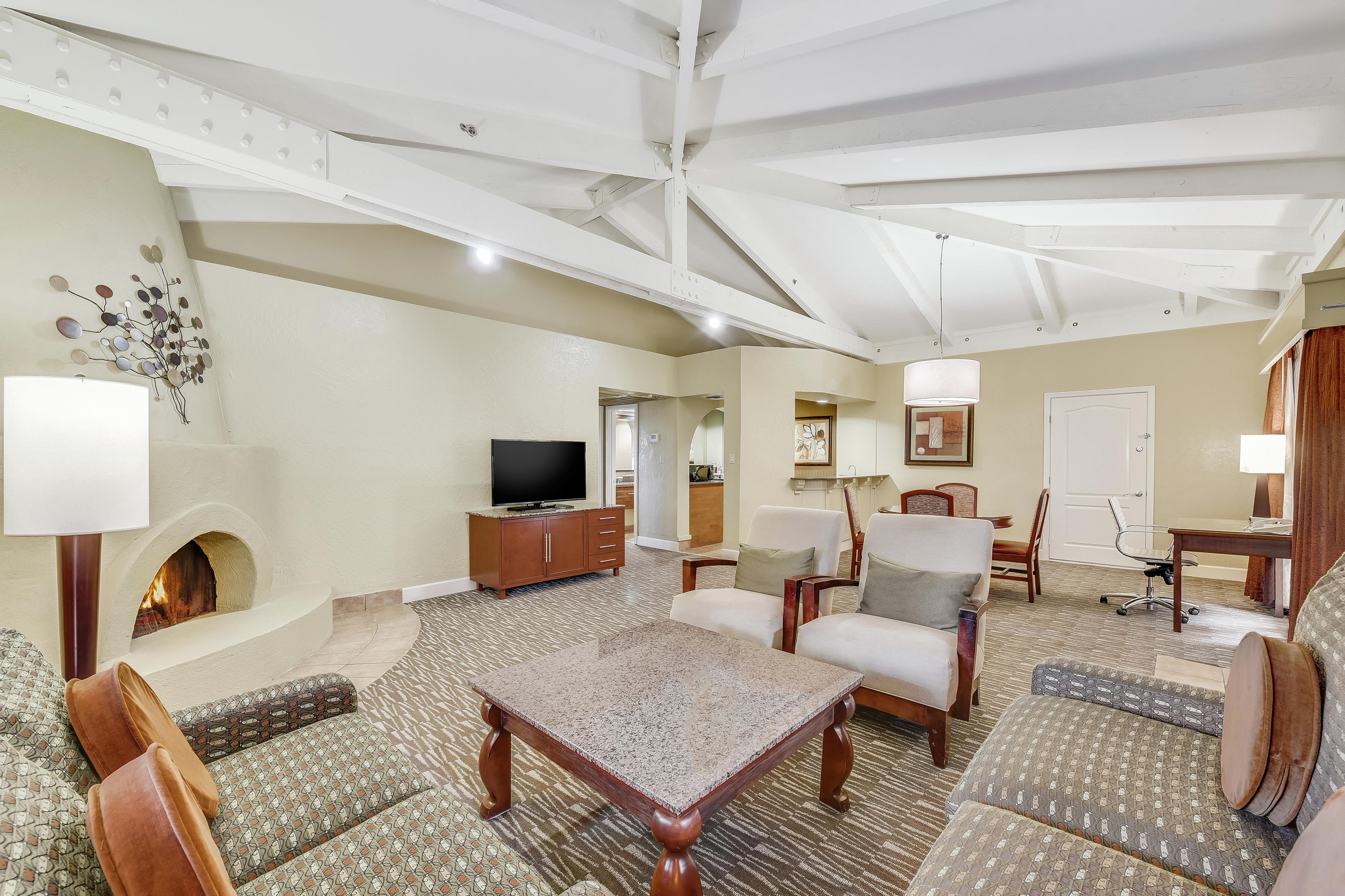 Pointe Hilton Tapatio Cliffs Resort Room Type - 1KG SIGNATURE MB HR ACCTUB