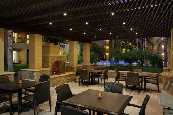 Exterior view - Embassy Suites Tempe
