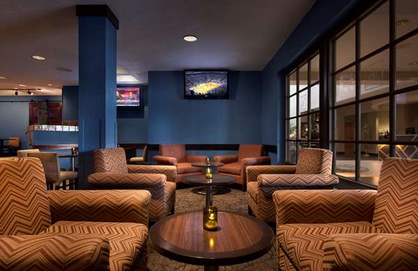 Restaurant - Embassy Suites Tempe