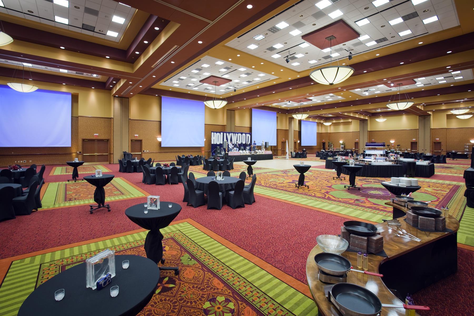 Meeting Room | Embassy Suites by Hilton E Peoria Riverfront Conf Center