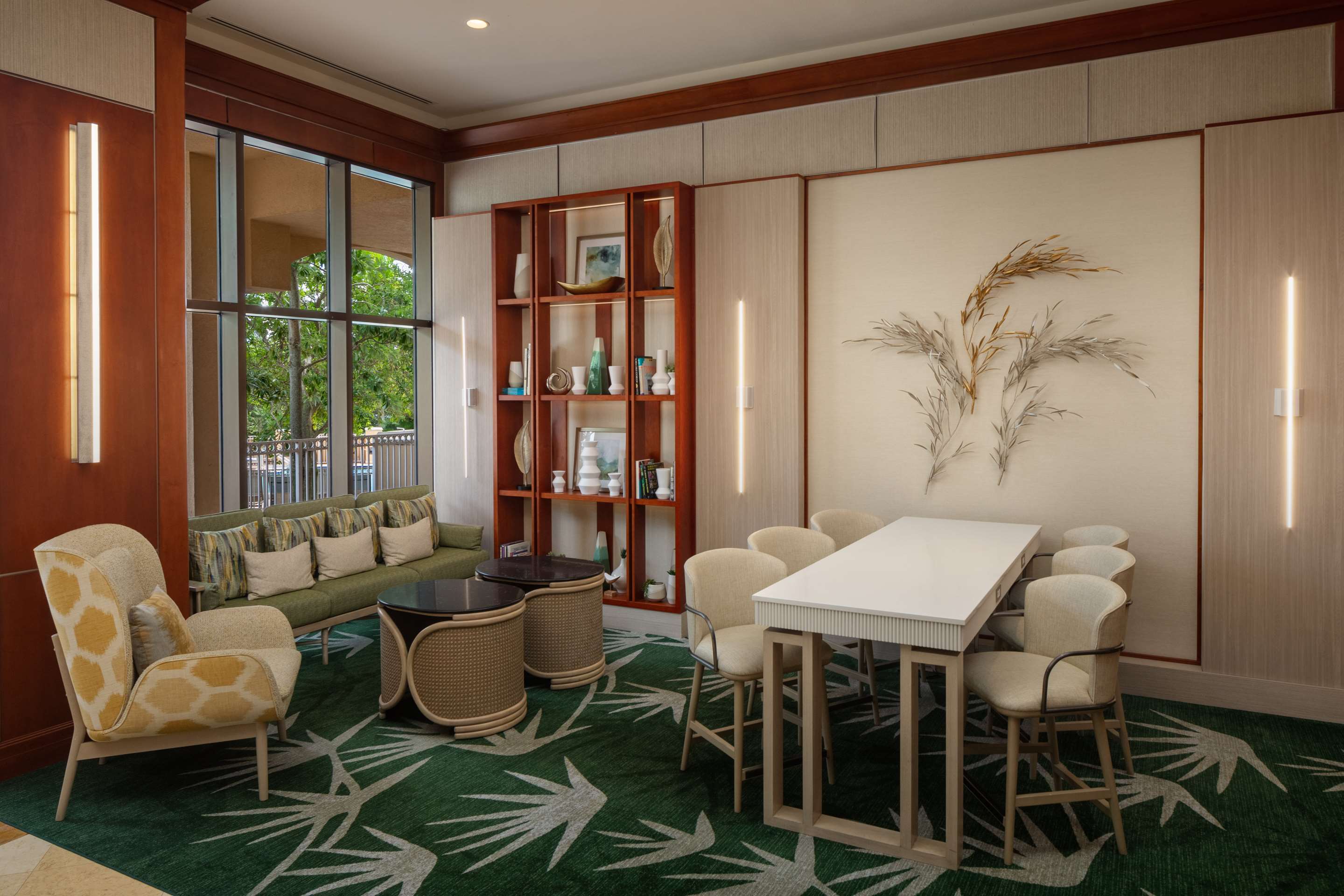 Lobby | Hilton St. Petersburg Carillon Park