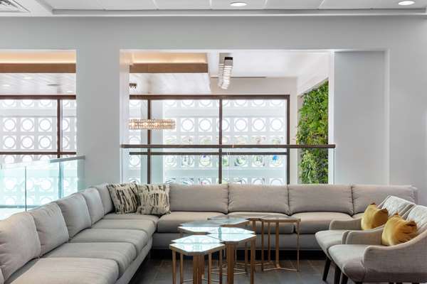 Restaurant - Hilton Clearwater Beach Resort & Spa