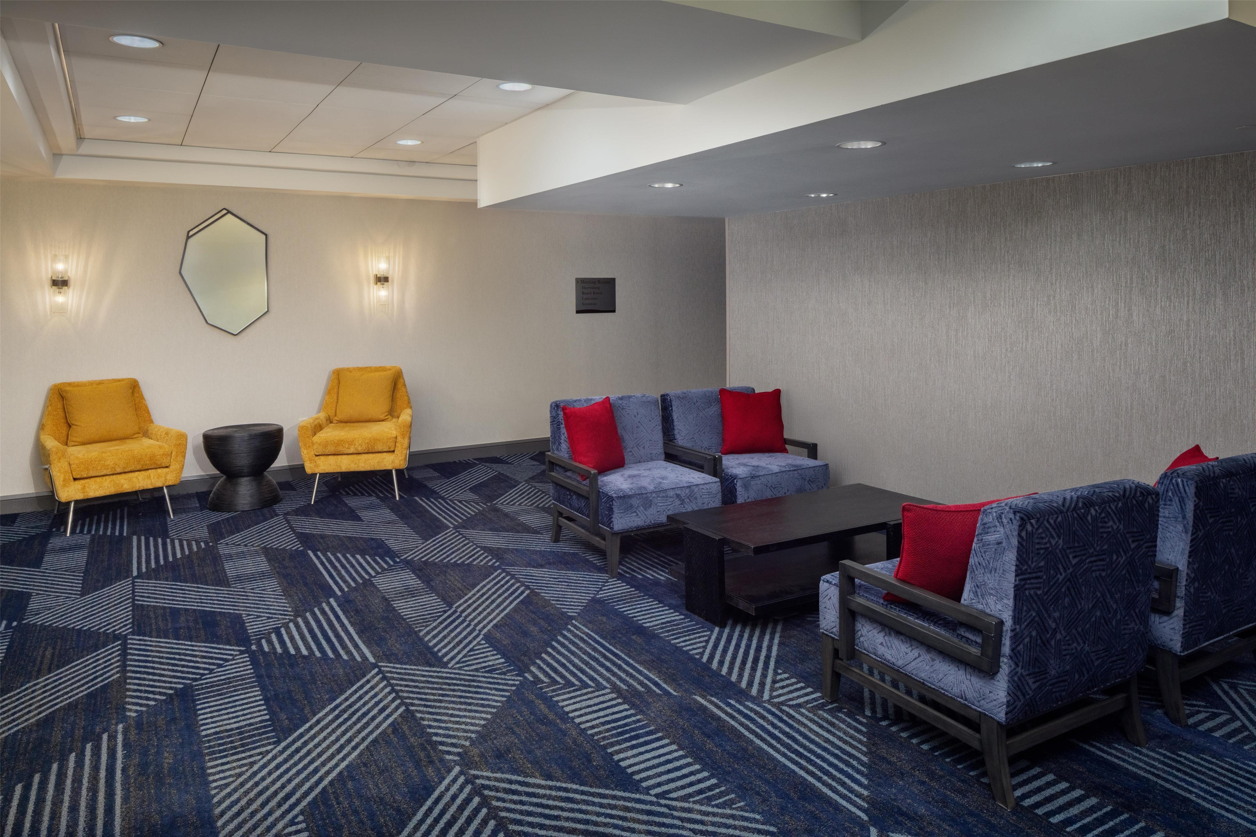 Meeting Room | DoubleTree by Hilton Hotel & Suites Pittsburgh Downtown