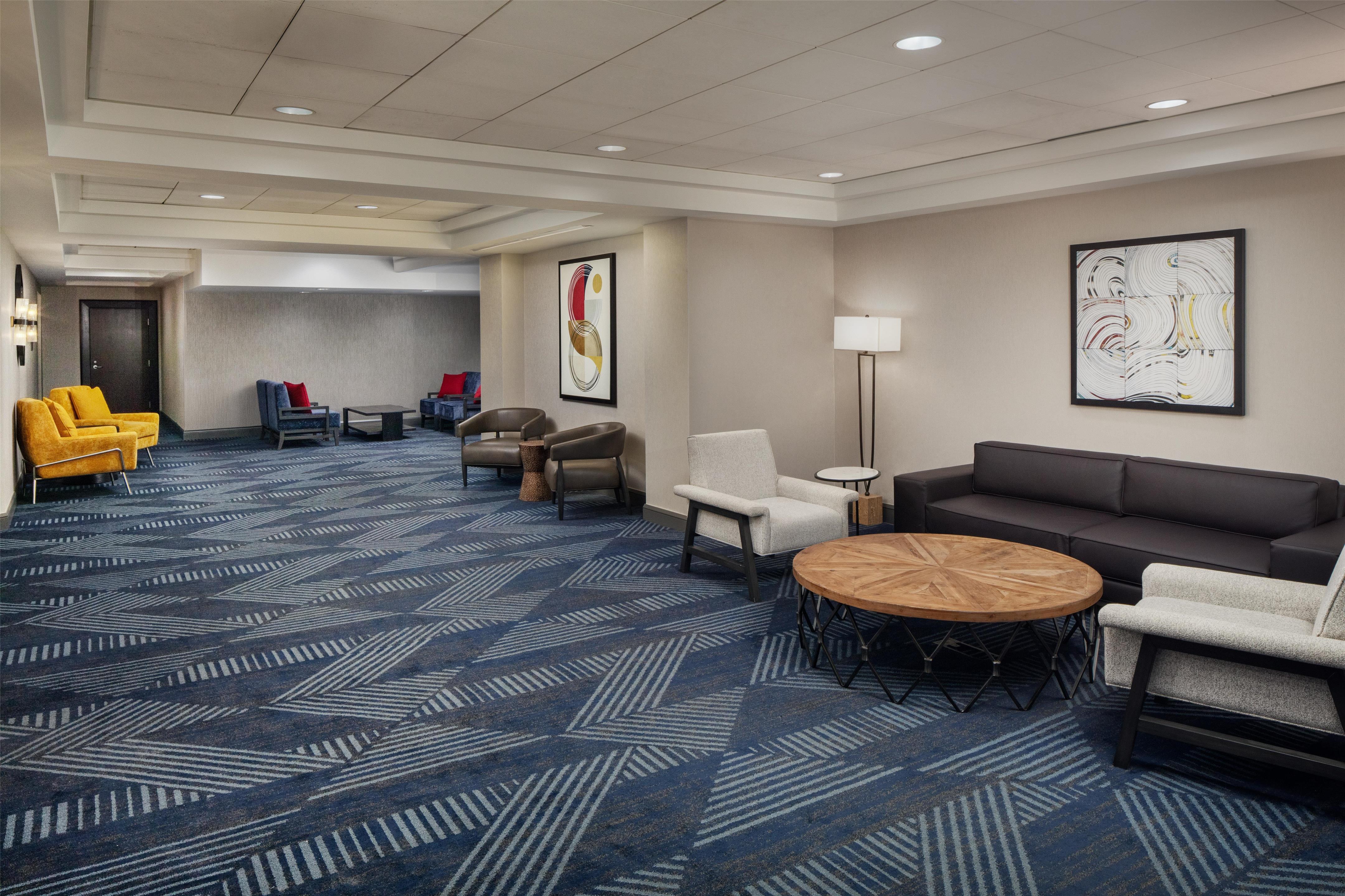Meeting Room | DoubleTree by Hilton Hotel & Suites Pittsburgh Downtown