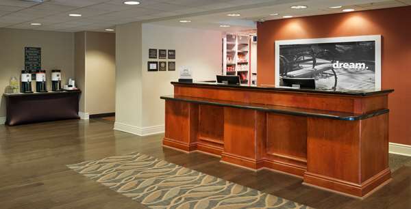  - Hampton Inn & Suites Meadowlands Washington - I-79, Exit 41
