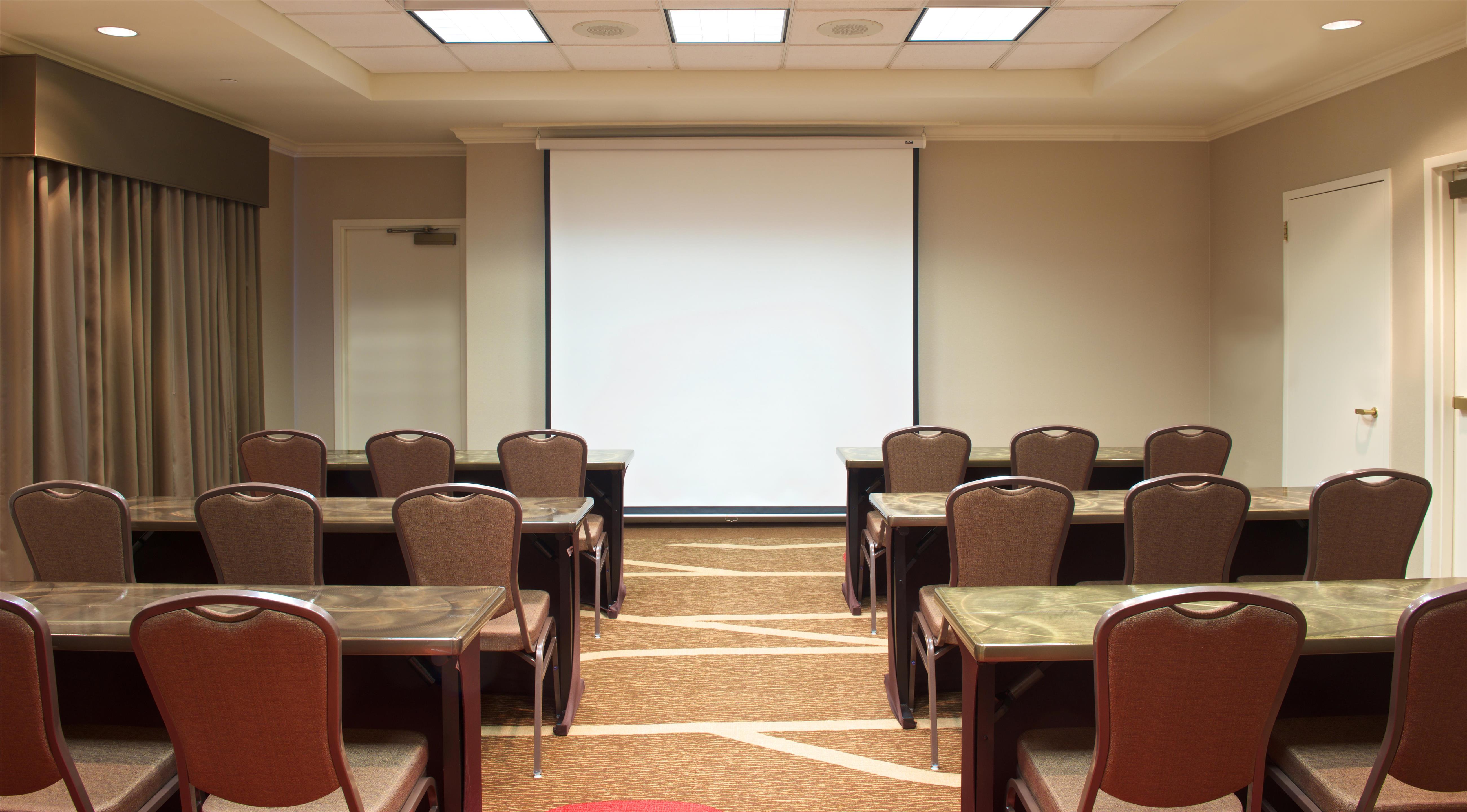 Meeting Room | Hampton Inn & Suites Pittsburgh-Meadow Lands