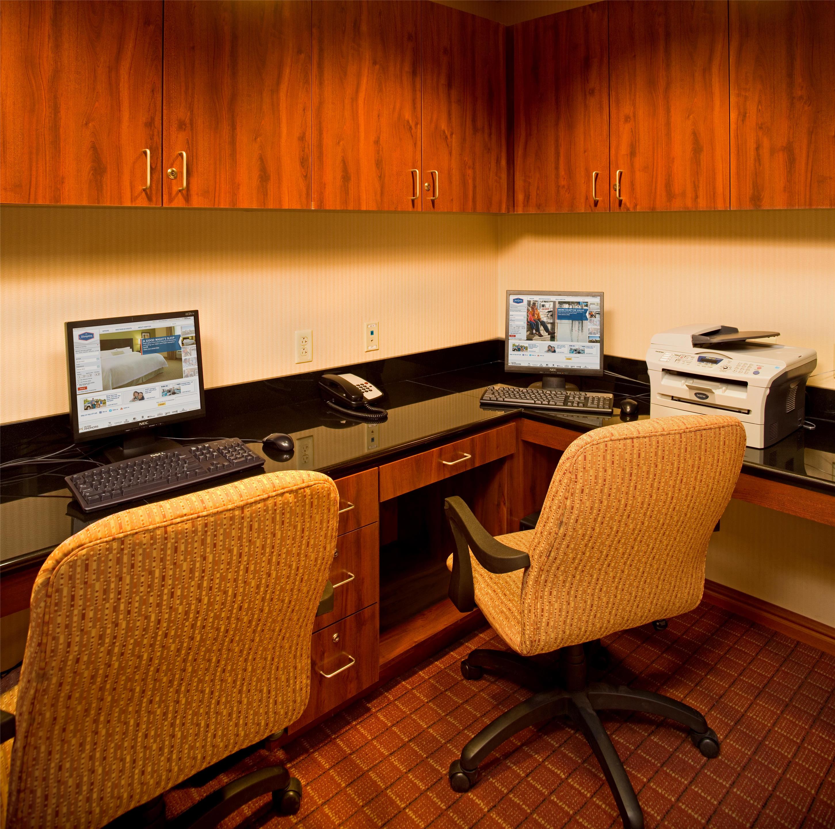 Business Center | Hampton Inn & Suites Pittsburgh-Meadow Lands