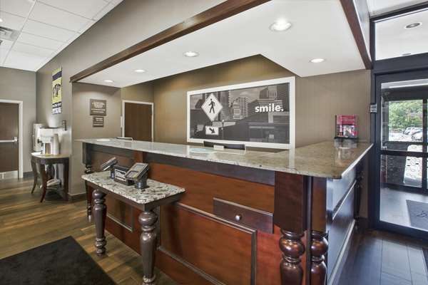  - Hampton Inn University Center Pittsburgh