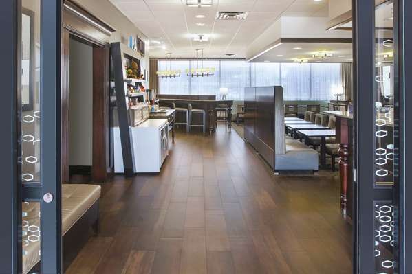 Restaurant - Hampton Inn University Center Pittsburgh