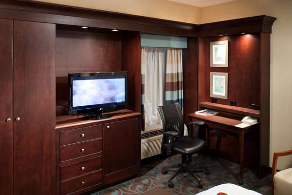  - Hampton Inn University Center Pittsburgh