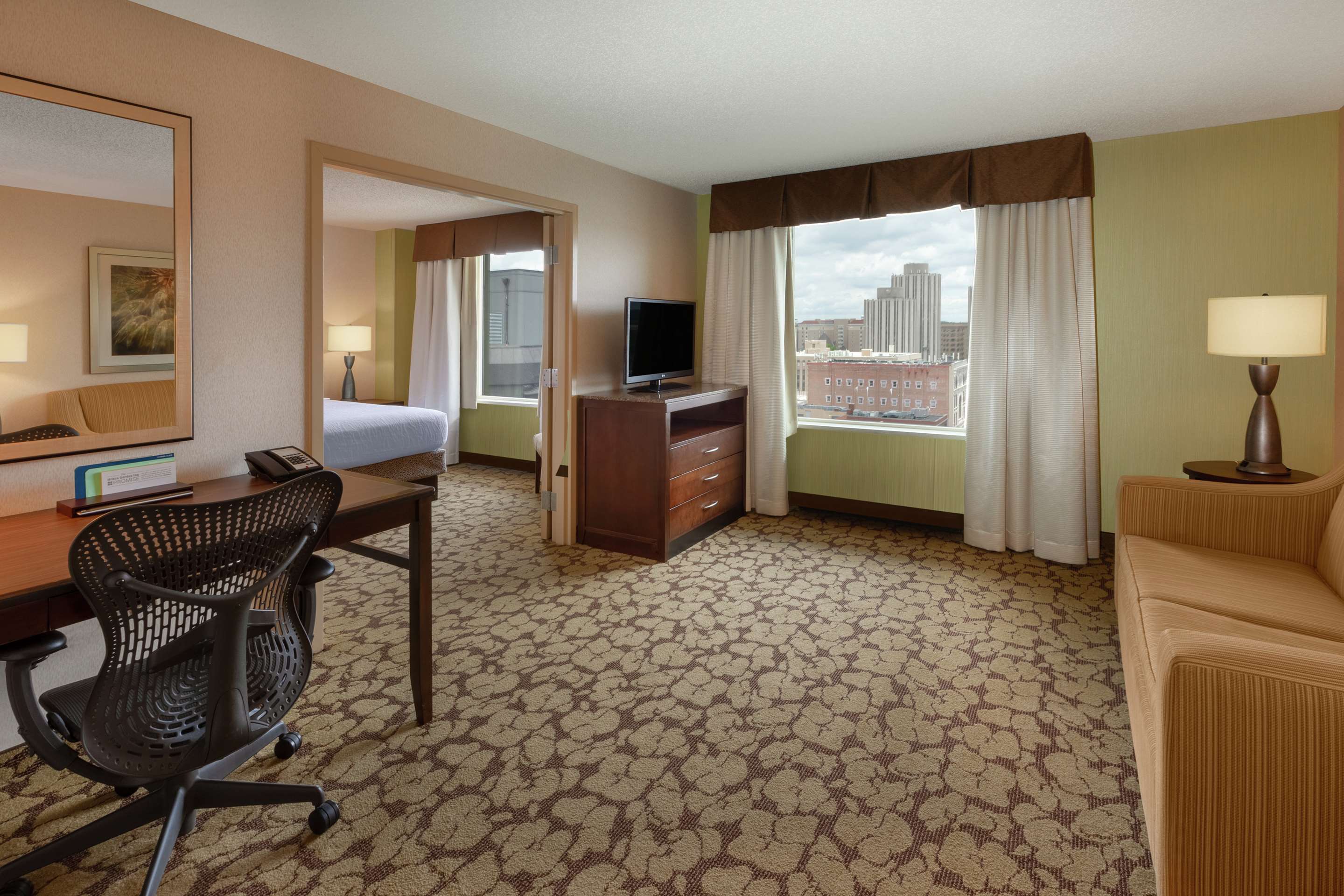 Guest room