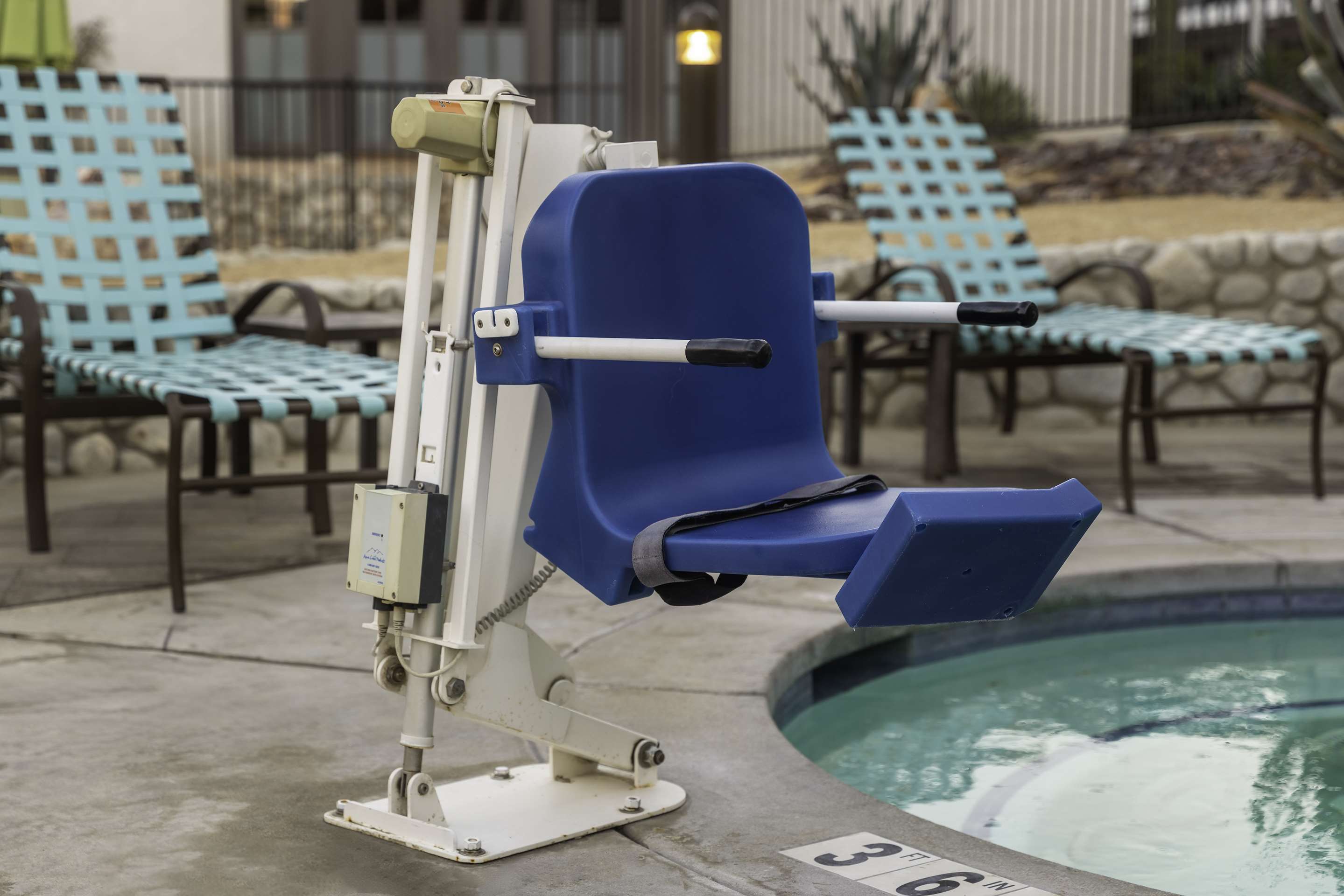 Pool | Embassy Suites by Hilton Palm Desert