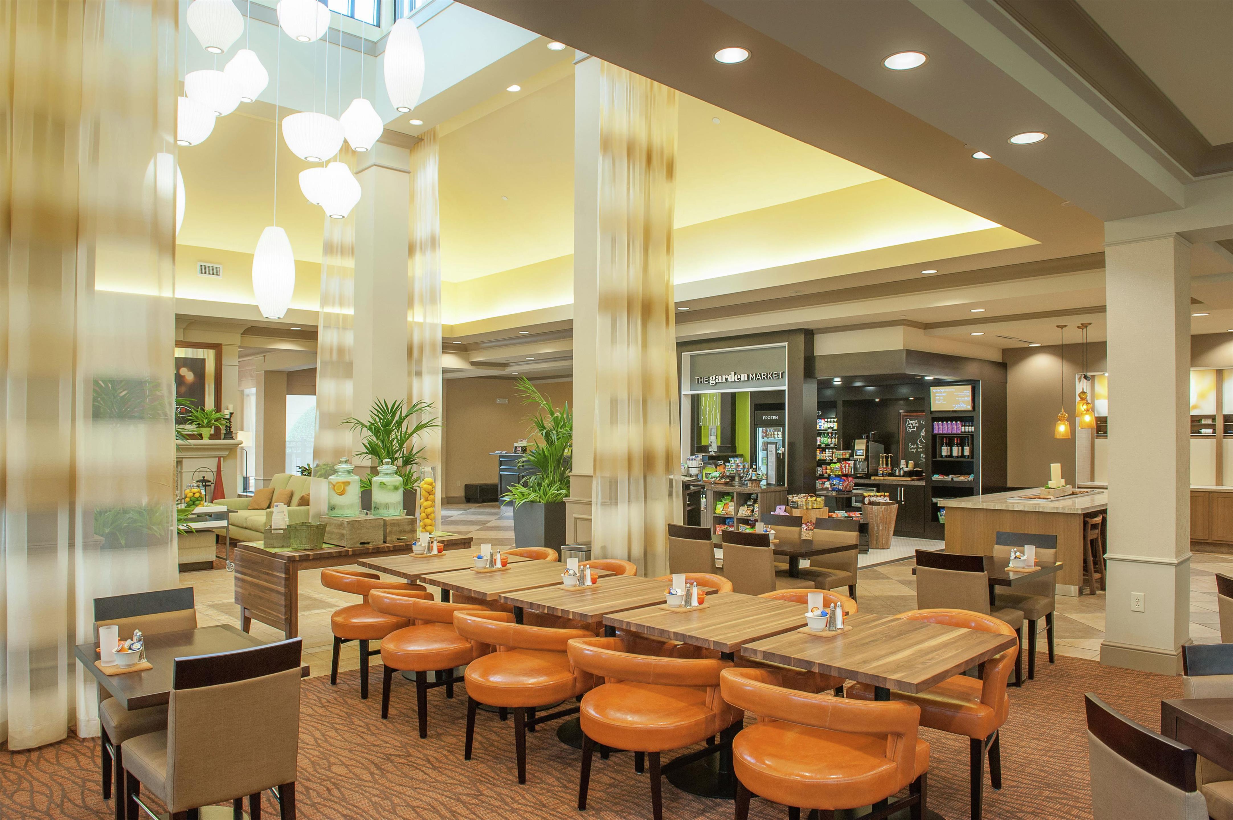 Restaurant | Hilton Garden Inn Pensacola Airport - Medical Center