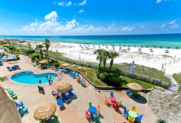Pool - Hampton Inn Pensacola Beach