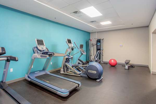 Fitness/ Exercise Room - Hampton Inn Pensacola Beach