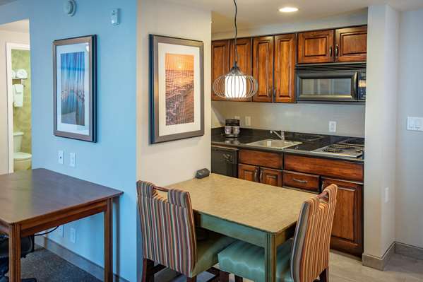  - Homewood Suites by Hilton Pensacola