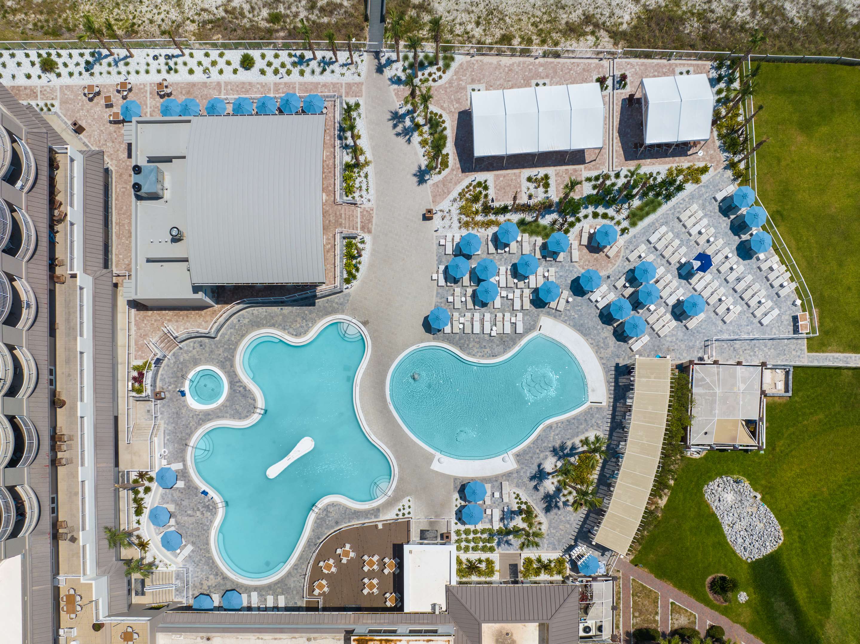 Pool | Hilton Pensacola Beach