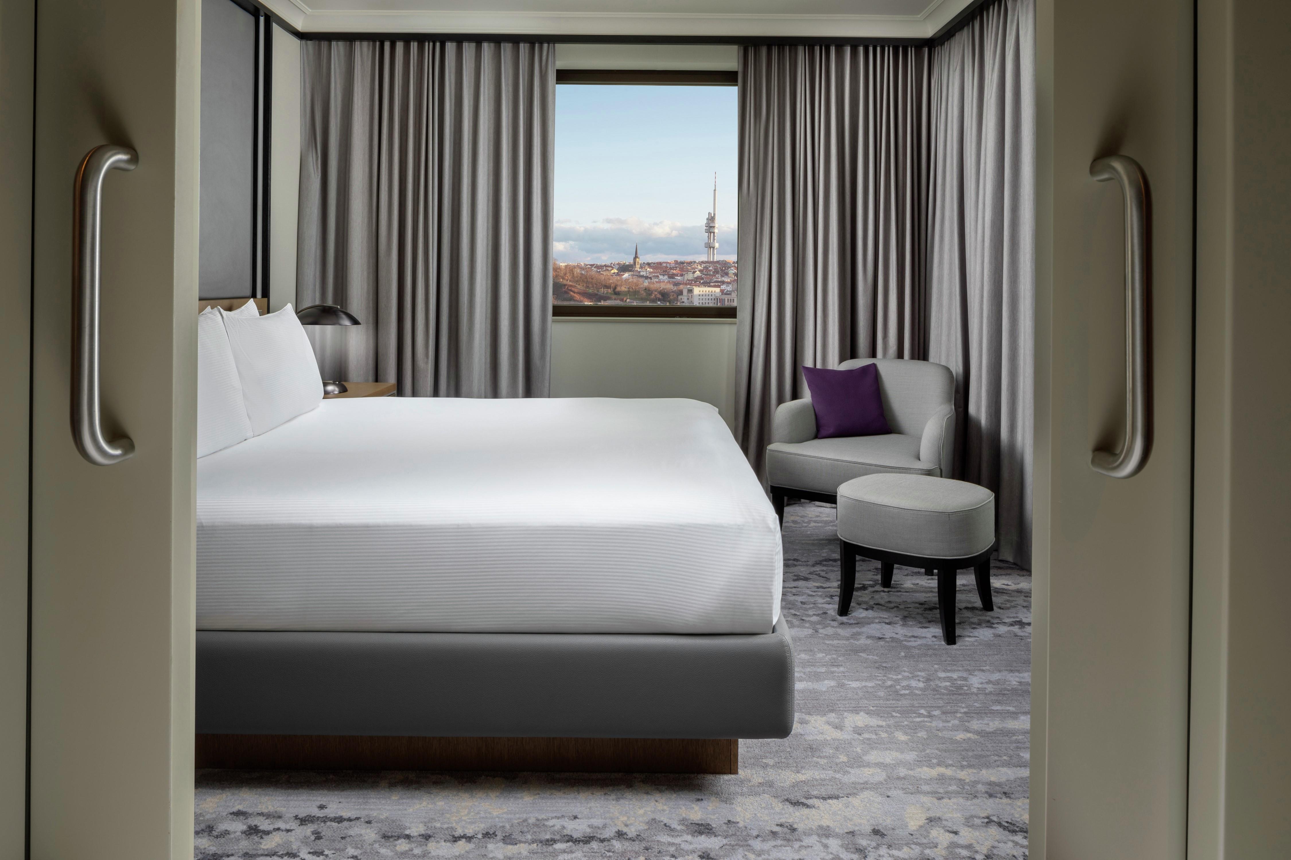Hilton Prague Room Type - KING JUNIOR SUITE